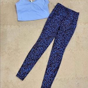 🍋LULULEMON Pants sz 4, 28” only- not included tank🍋